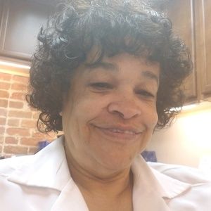 Meet your Posher, Evangeline